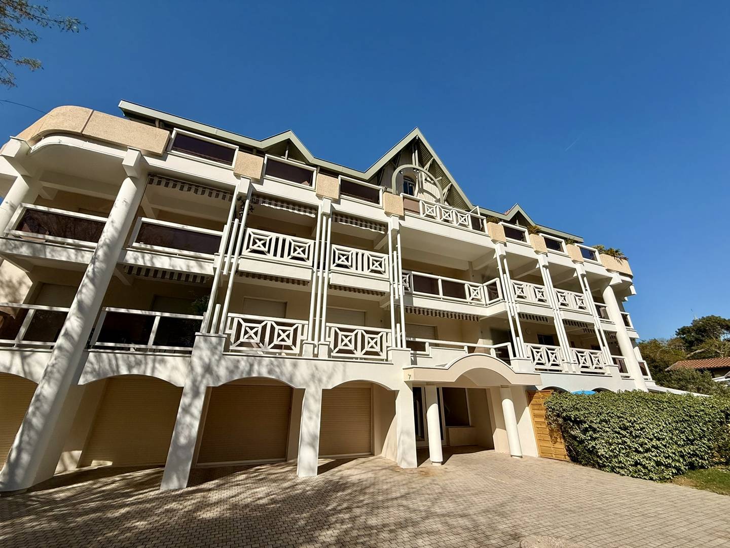 Le Clos St-Arnaud  (  )